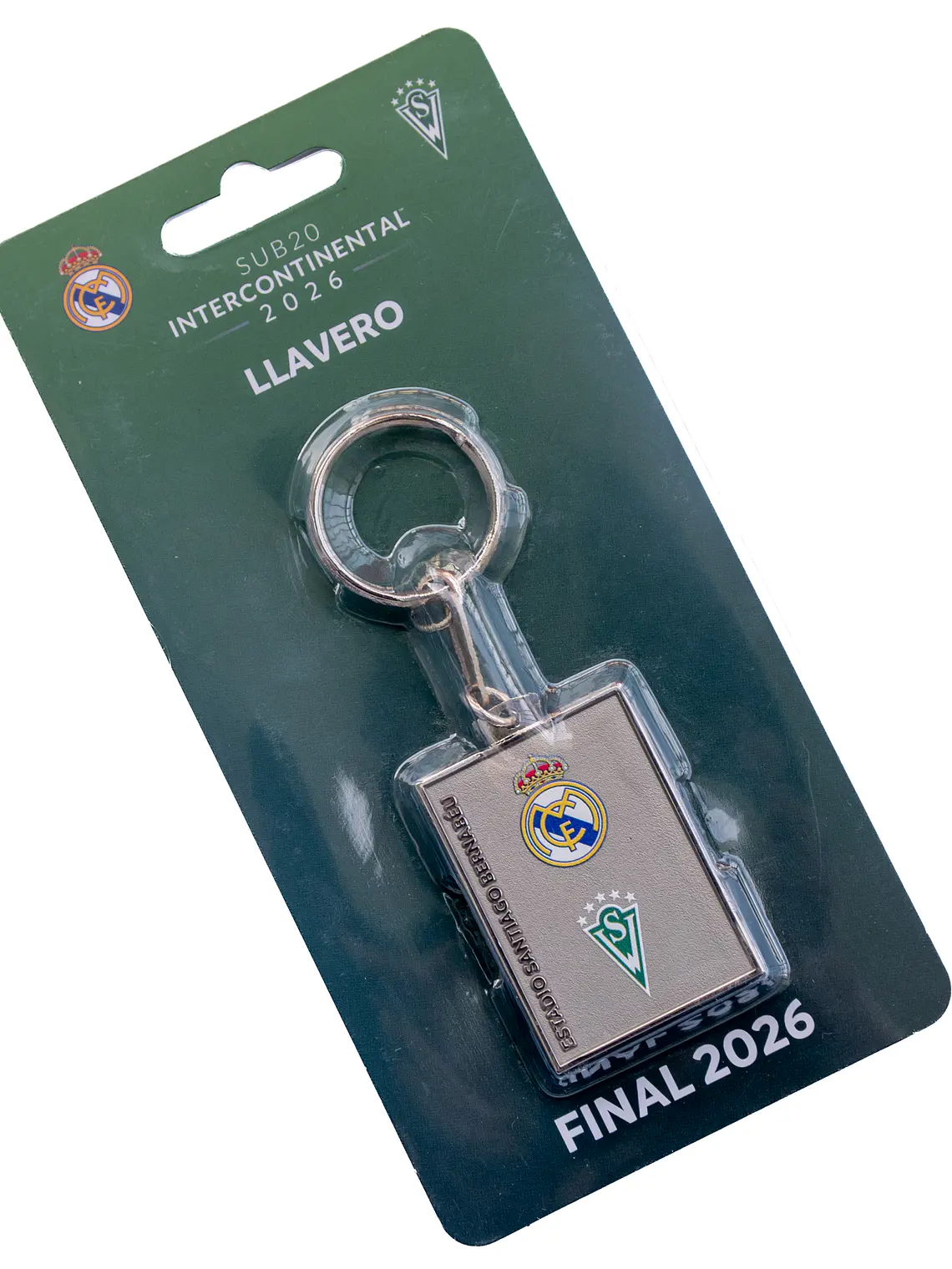 Llavero Oficial Real Madrid vs Santiago Wanderers 2026 3