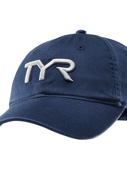 Gorra ajustable con el logo de TYR 