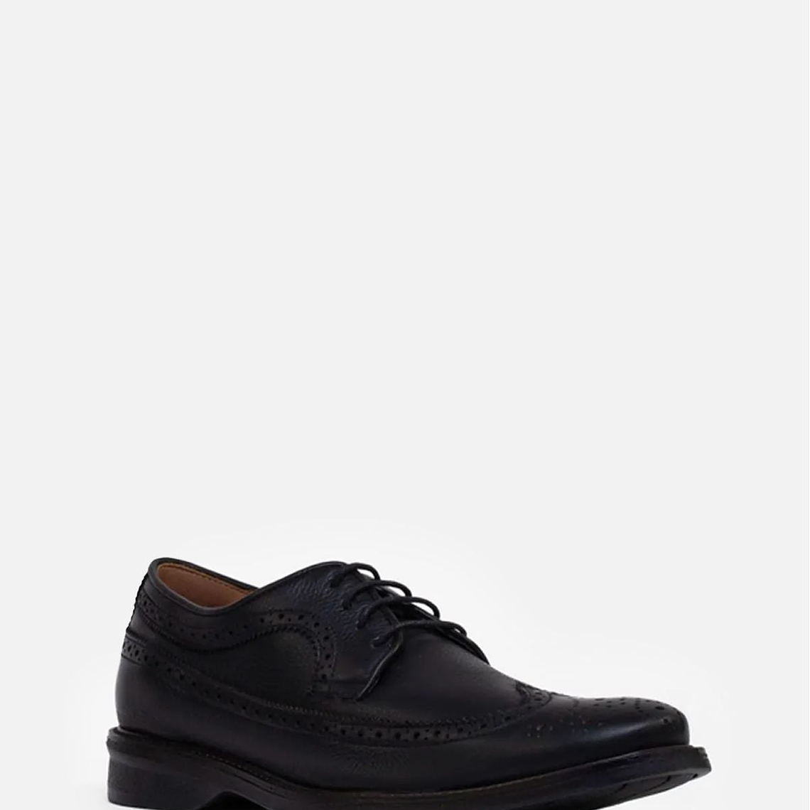 ZAPATOS CLASICO PERFORADO 3