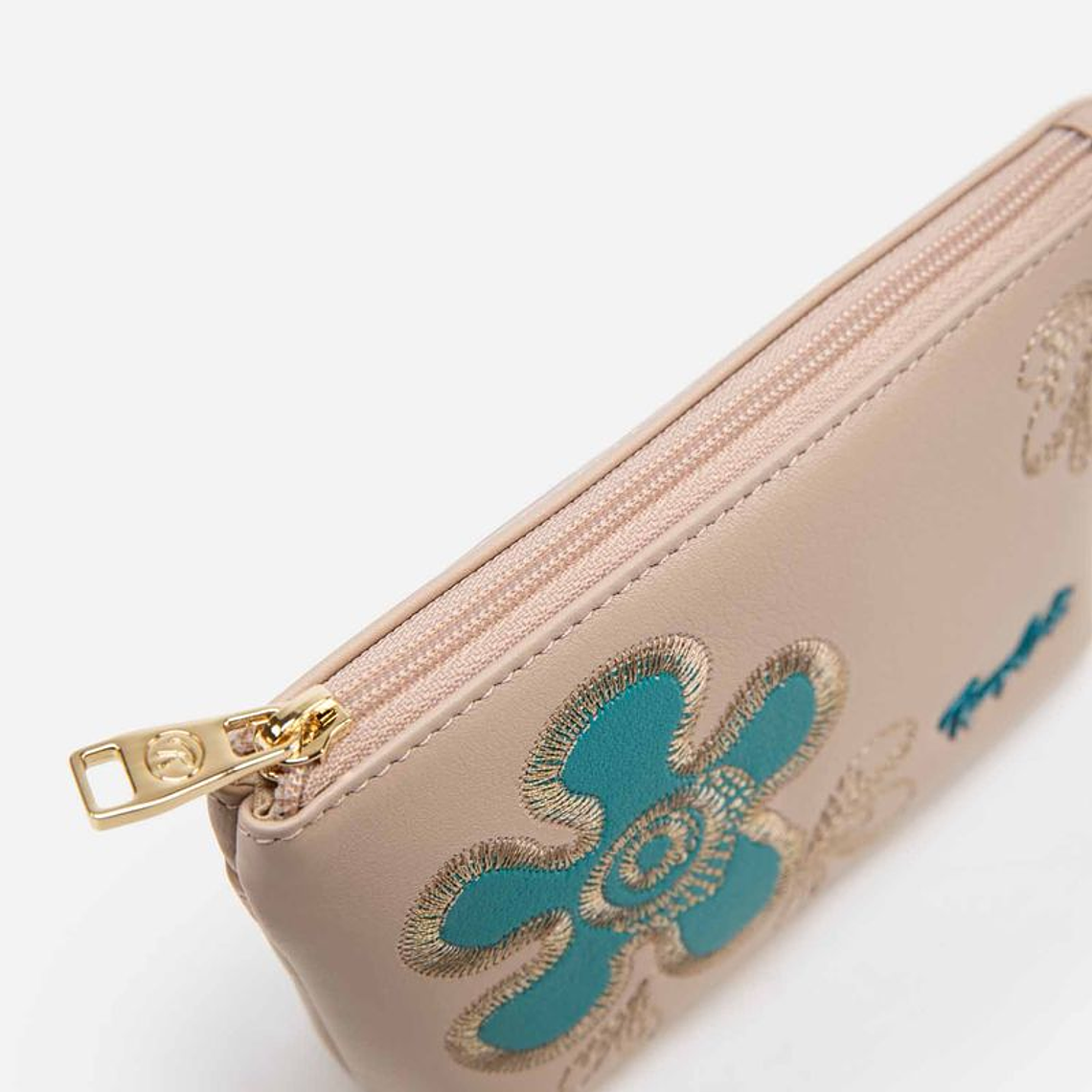 MONEDERO FLORA STITCH 3