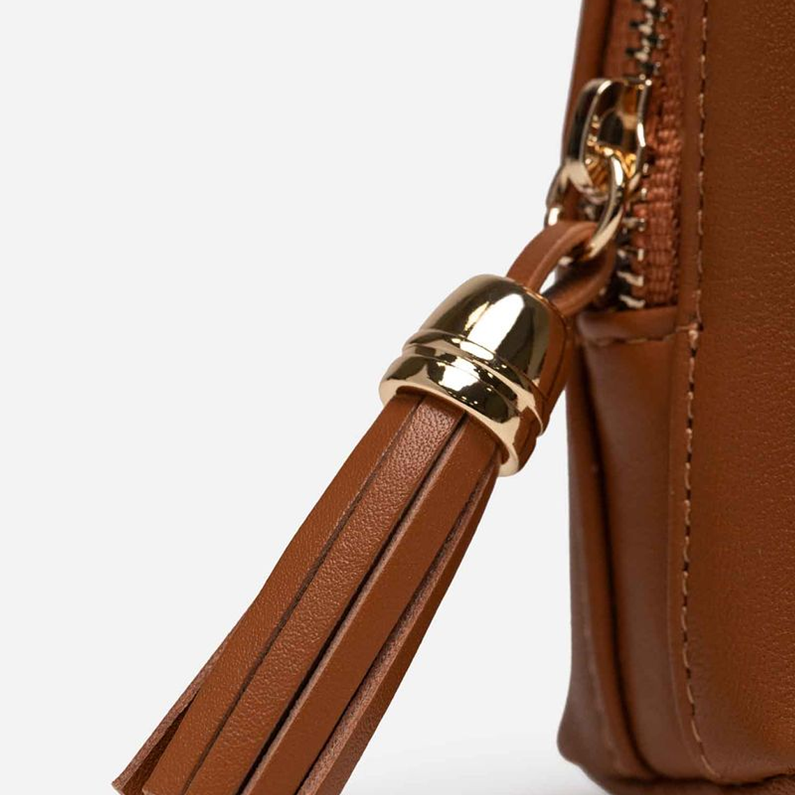 MONEDERO TASSEL 3