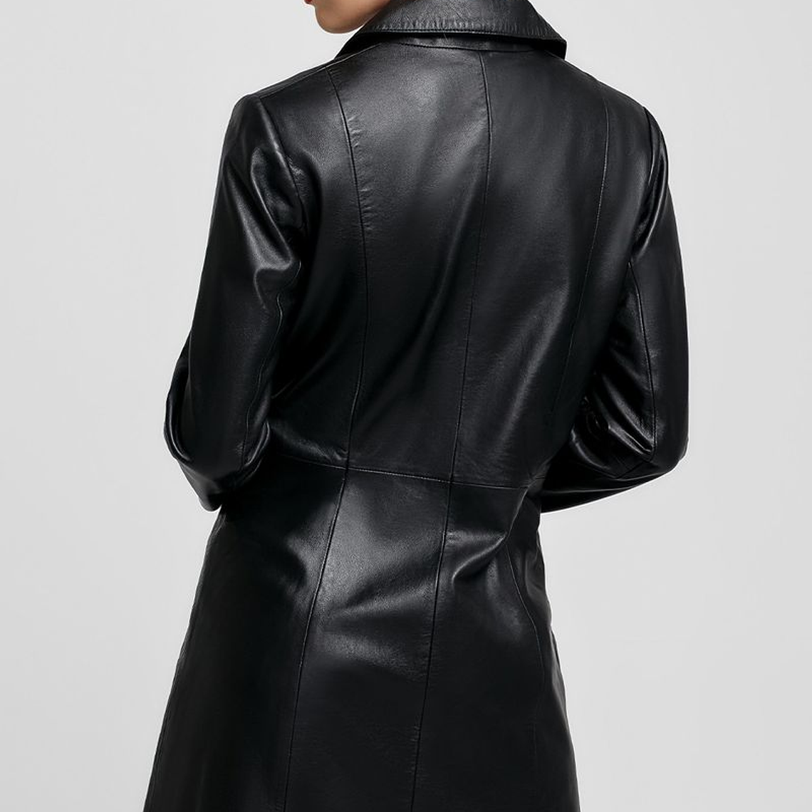 SACO LARGO DE ESTILO CLASICO 3