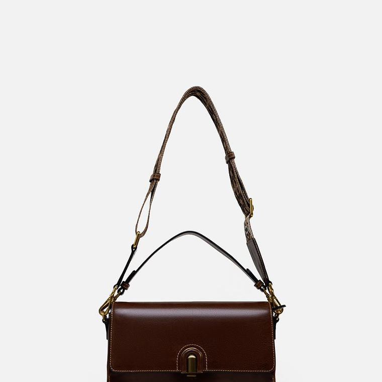 CARTERA SHYNY STRAP 1