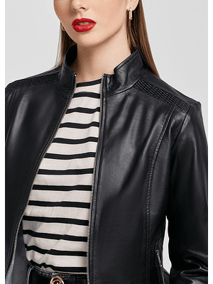 CASACA DE CUERO CON DIFERENTES TEXTURAS