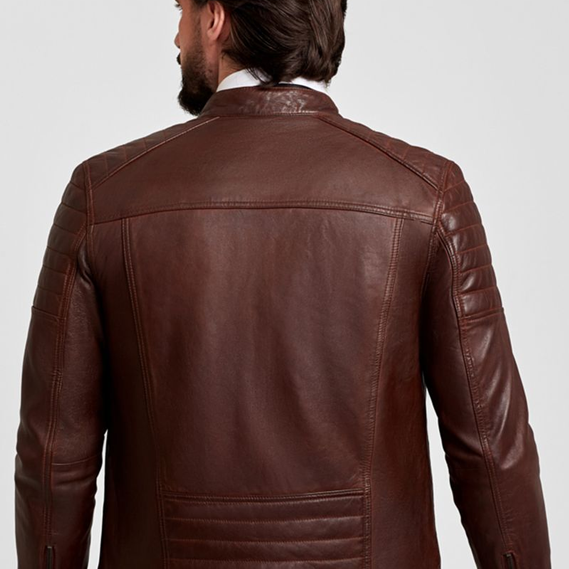 CASACA DE CUERO ESTILO MOTERA 3