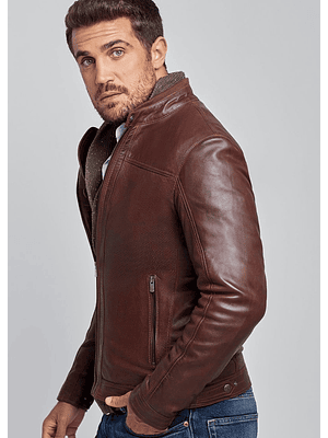 CASACA DE CUERO LISO Y PERFORADO