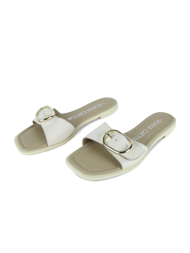 SANDALIA CORINE - HUESO 3