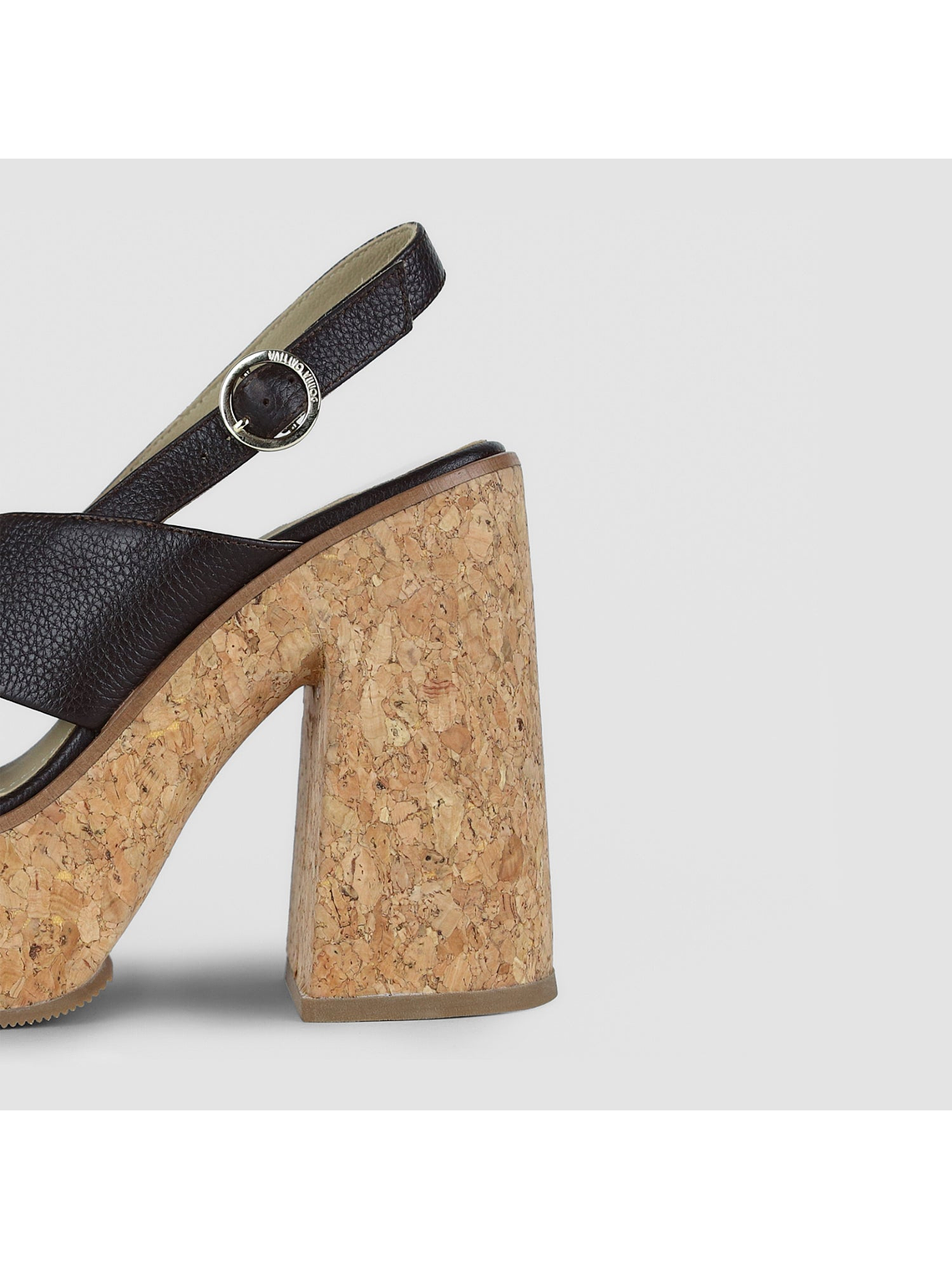 SANDALIA PERLA - MARRÓN 5