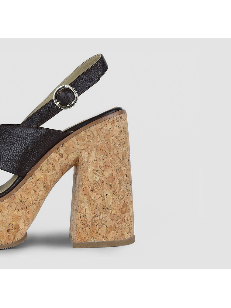 SANDALIA PERLA - MARRÓN 5