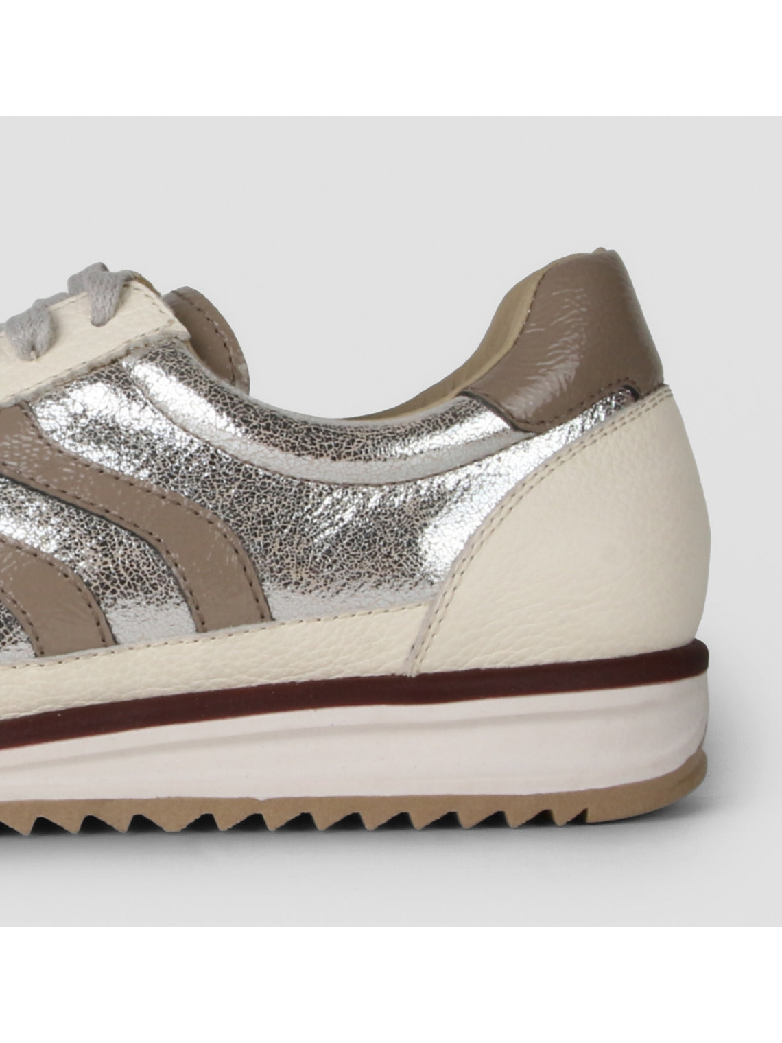 ZAPATILLA CLARA - HUESO 3