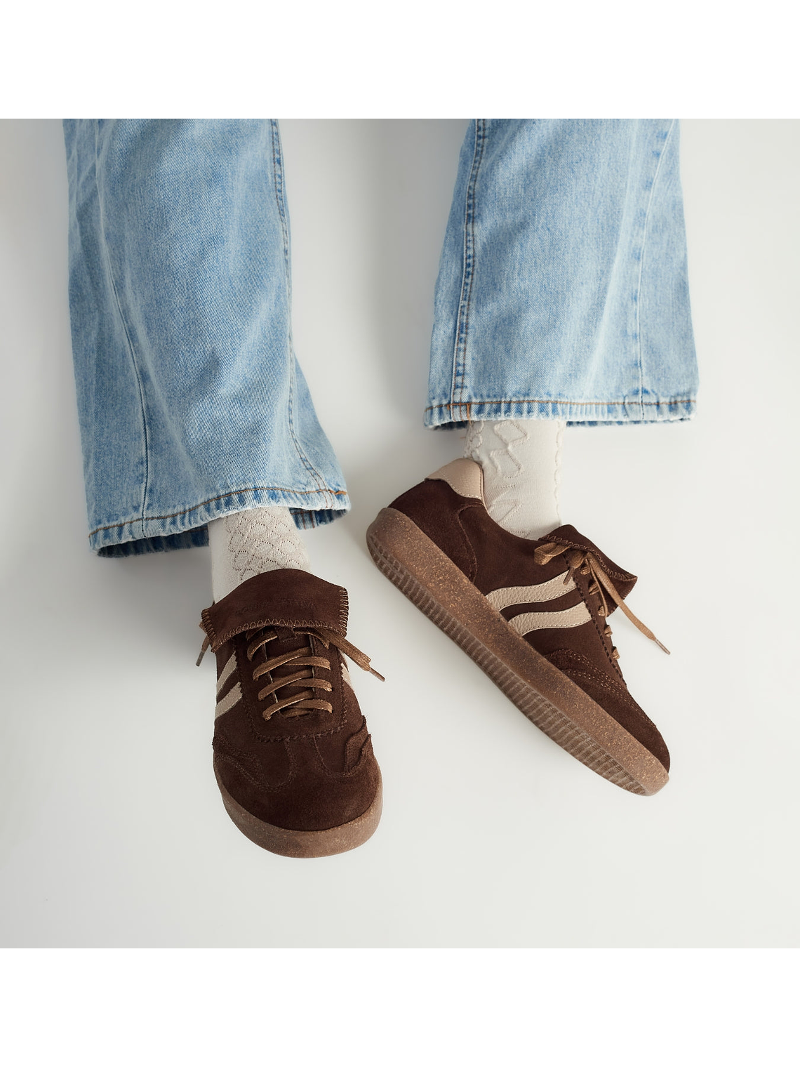 ZAPATILLA MISHA - MARRÓN 4