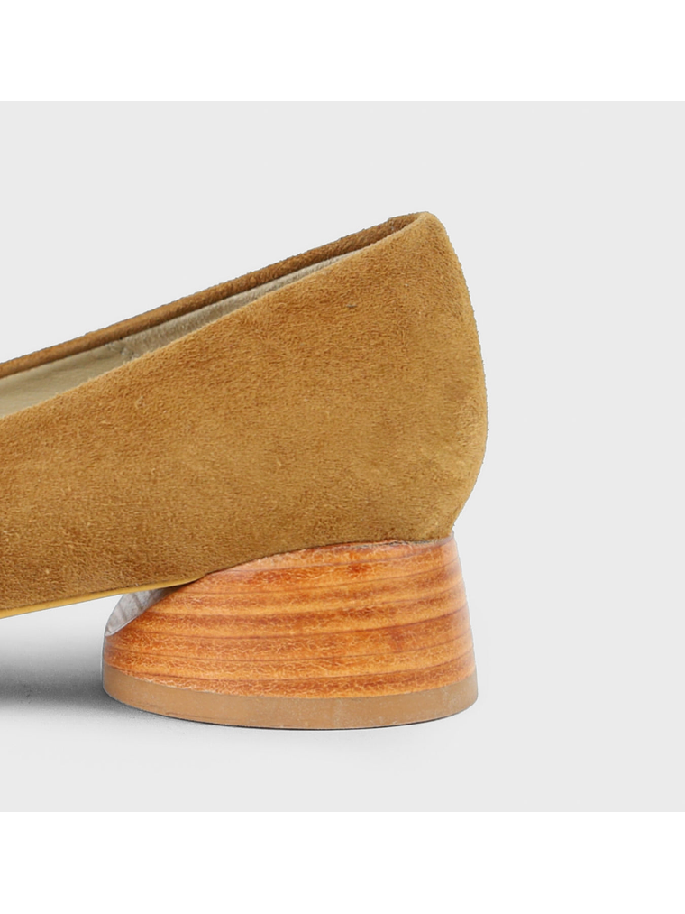 ZAPATO AURELIA - CAMEL GAMUZA 3