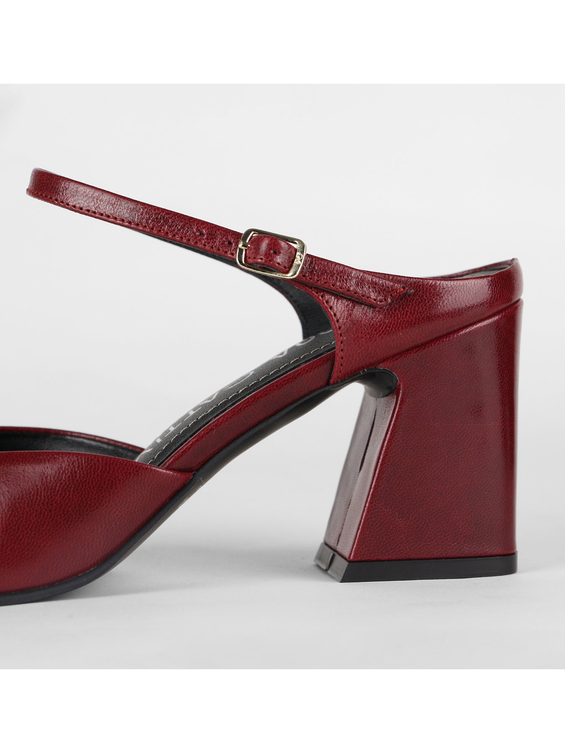 ZAPATO LINDA - VINO 5