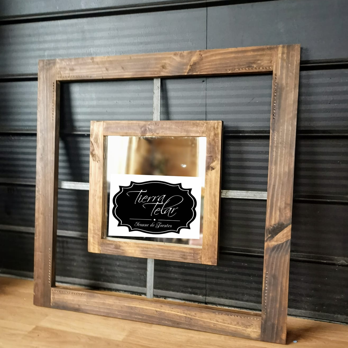Marco Espejo 90 x 90 1