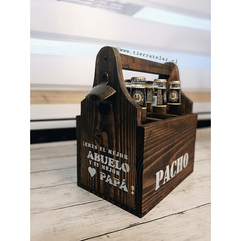 CAJA PORTA CERVEZAS con destapador metalico