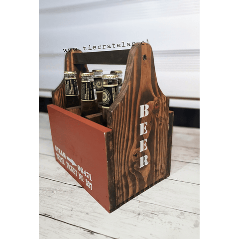 CAJA PORTA CERVEZAS con destapador 