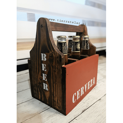 CAJA PORTA CERVEZAS con destapador 