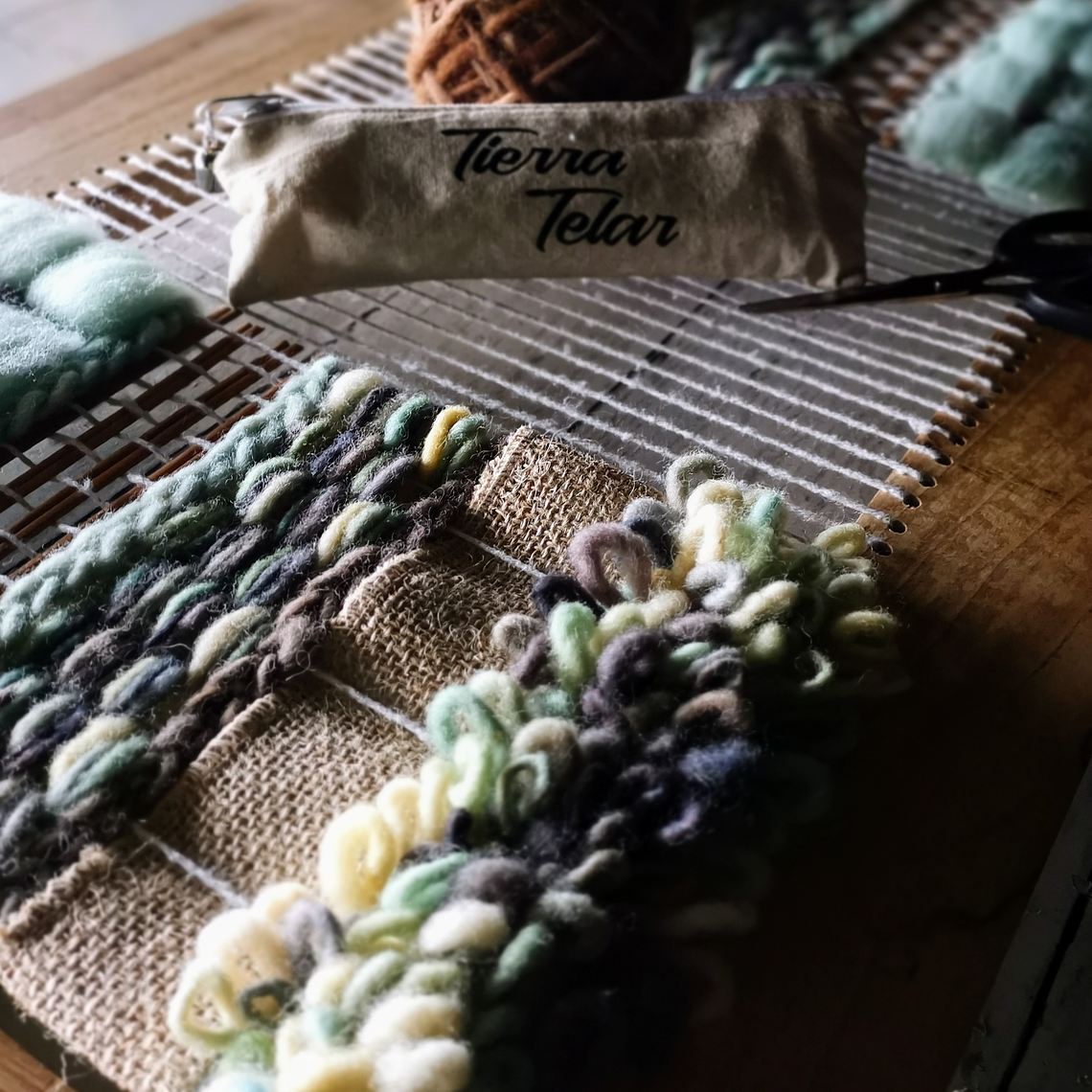 Telar Decorativo embarrilados  2