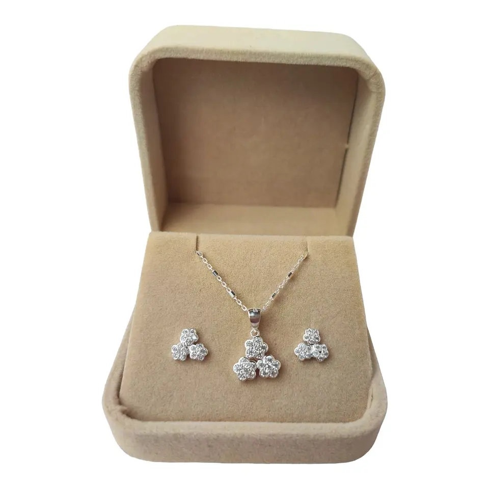 Conjunto cadena, colgante y aros flores con circones de plata 925 2