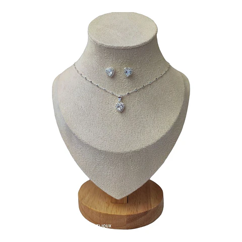 Conjunto con cadena corazon con circones de plata 925