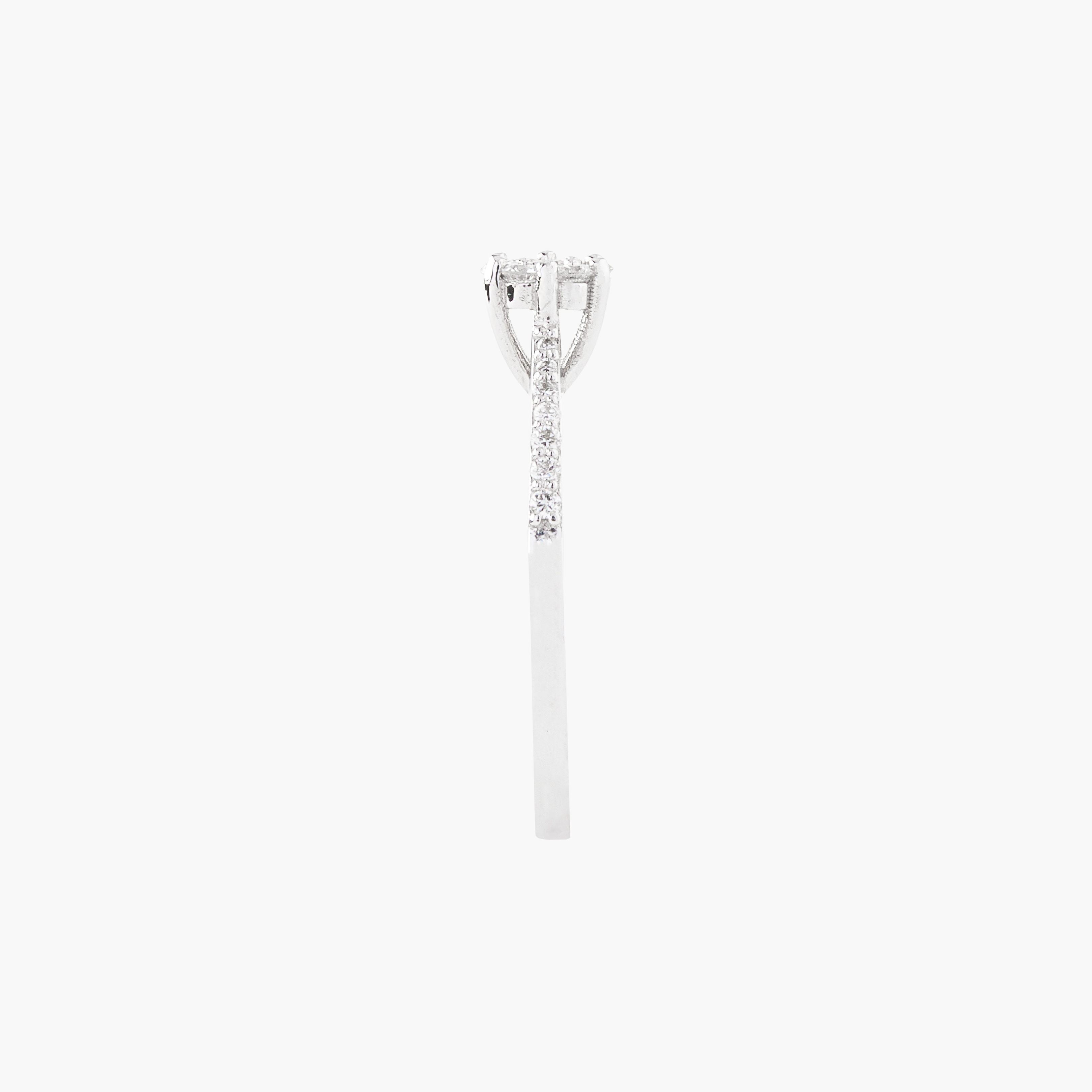Anillo Diamantes Brillante En Flor 2