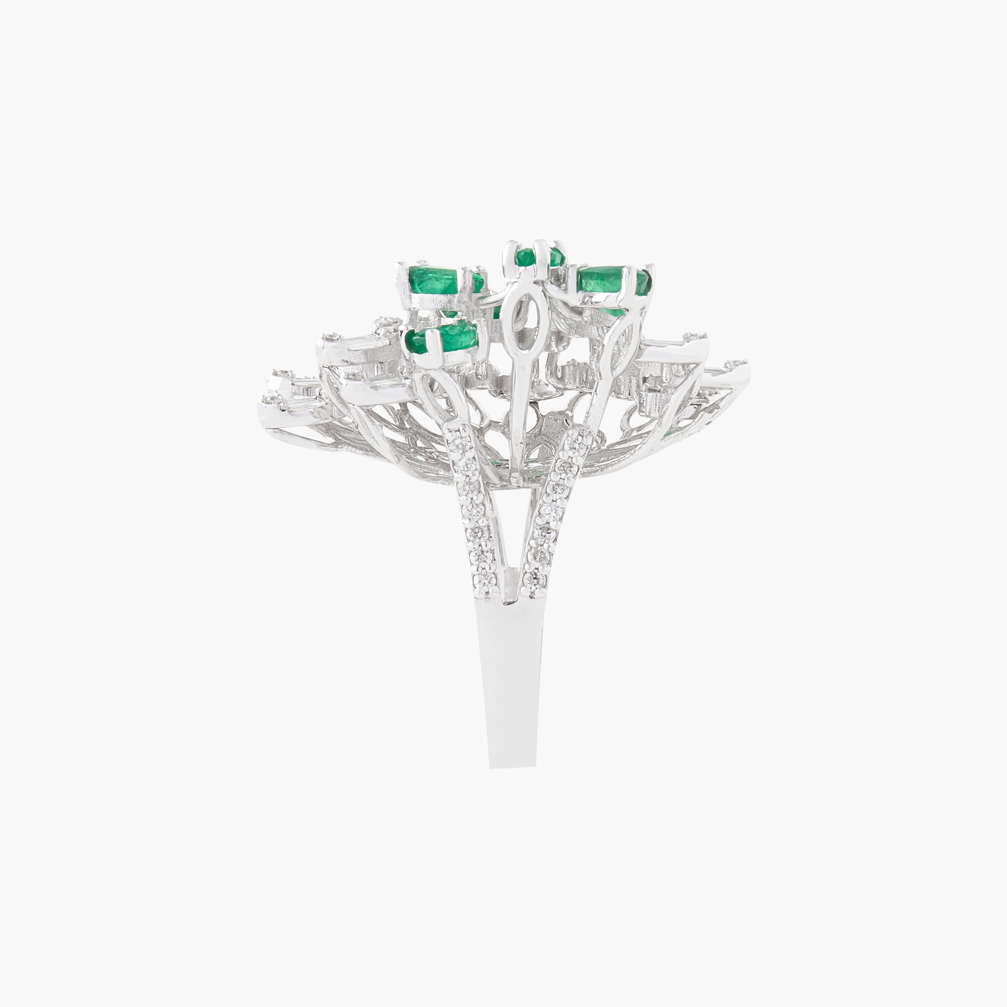 Anillo Diamantes Con Esmeraldas 3