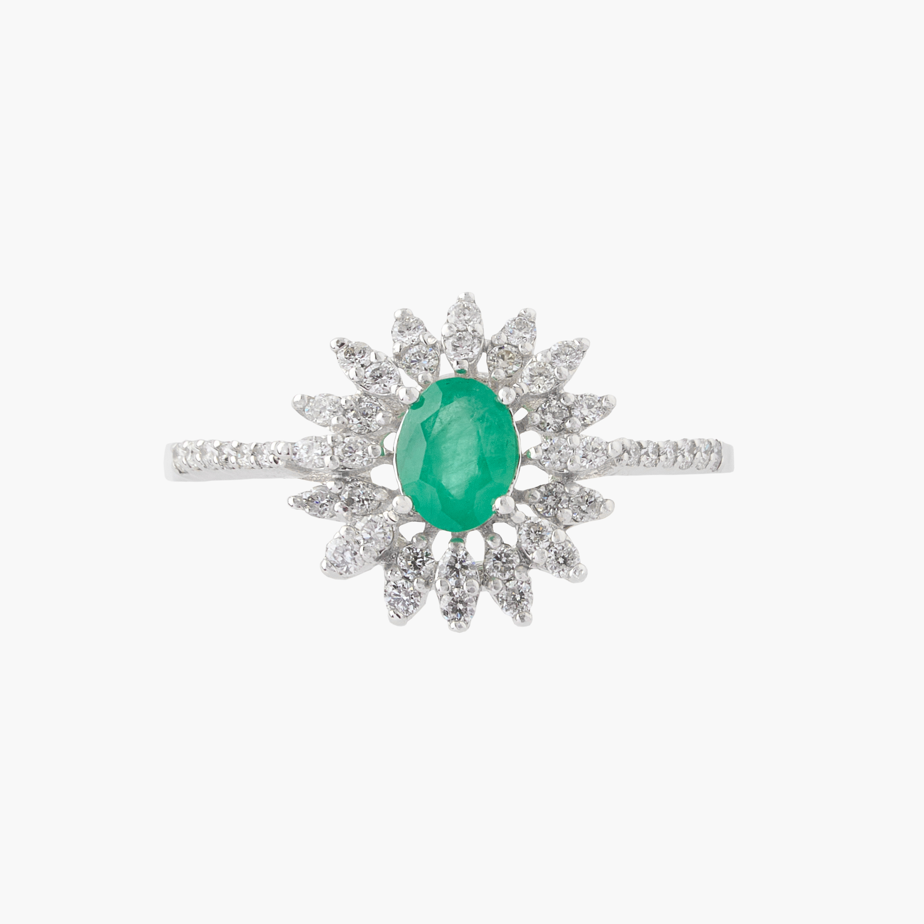 Anillo Esmeralda Con Racimo Diamantes 3
