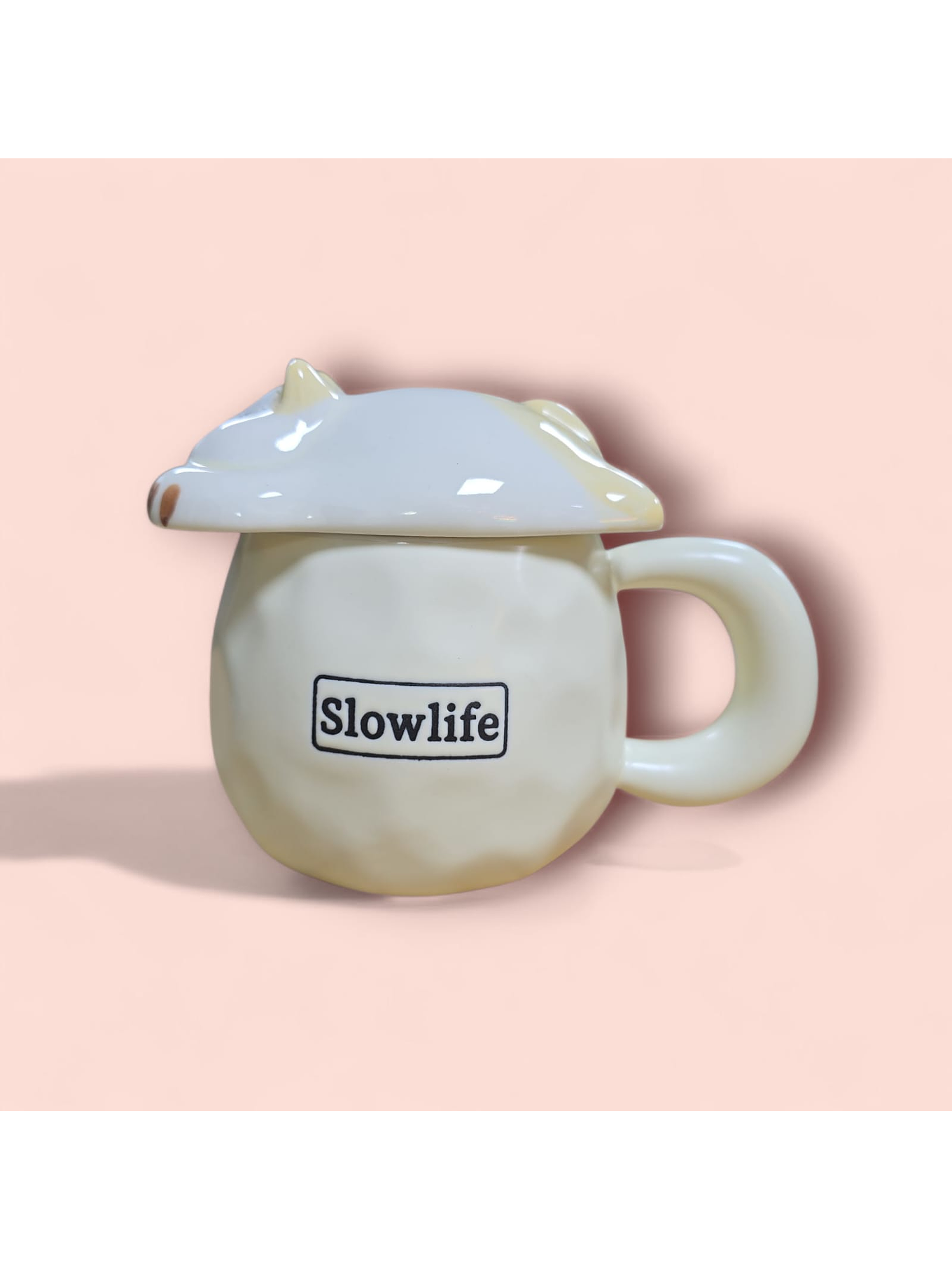 TAZA CON TAPA DE GATITO 1