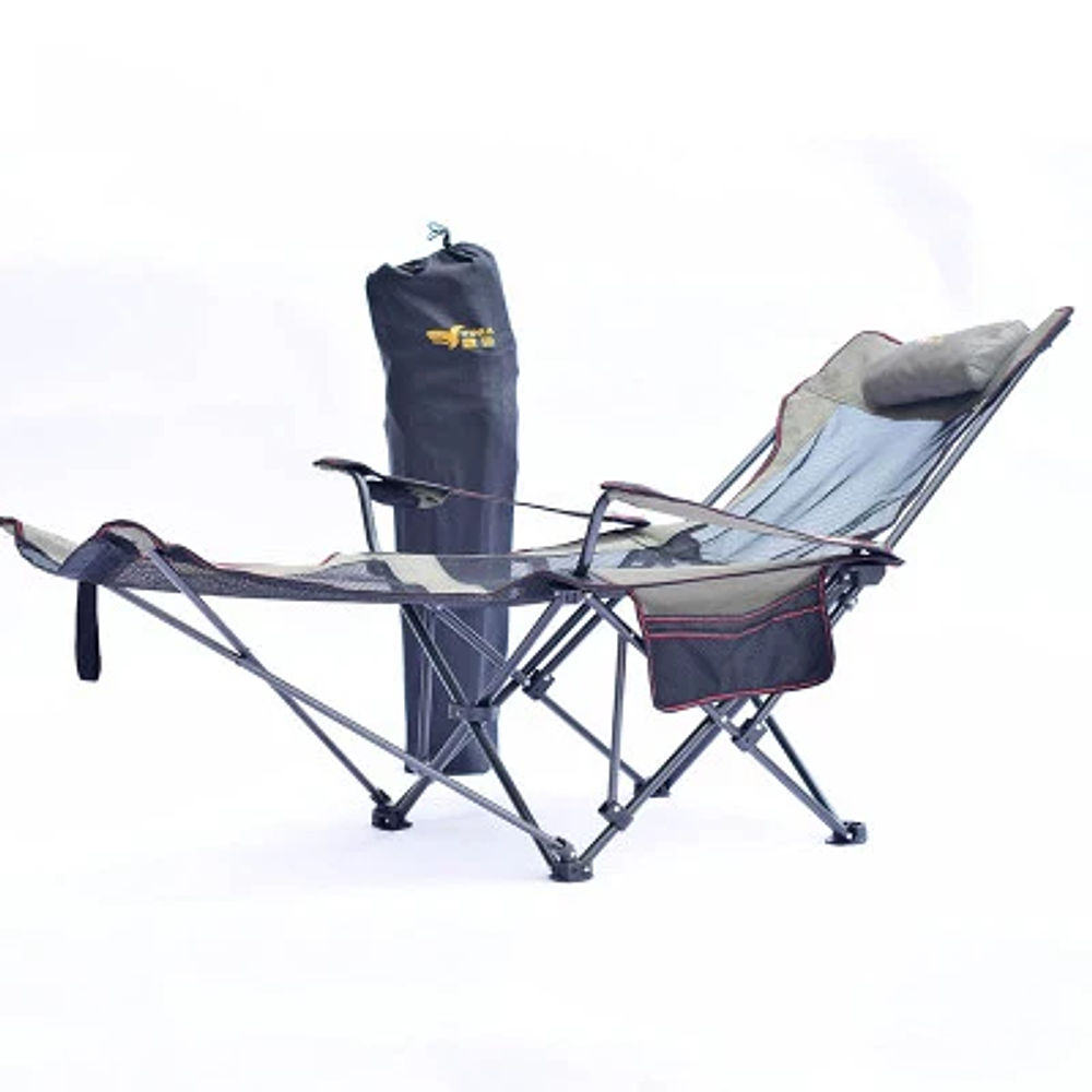 Outdoor Foldable Chair with Footrest 