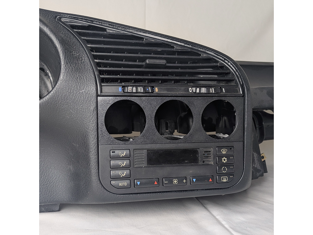 BMW E36 Suporte para 3 Manómetros de 52 mm Rádio 4