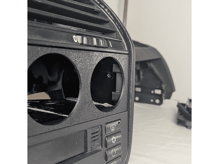 BMW E36 Suporte para 3 Manómetros de 52 mm Rádio 5