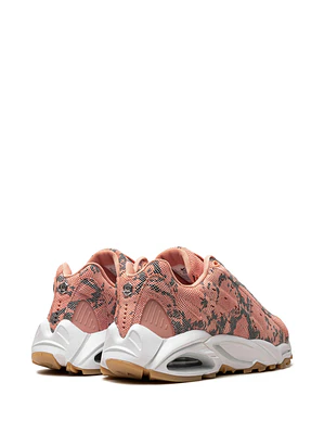 HOT STEP AIR TERRA / NOCTA 