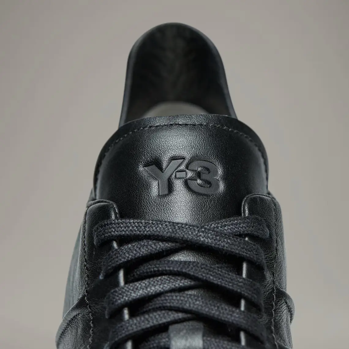 Y-3 COUNTRY 2