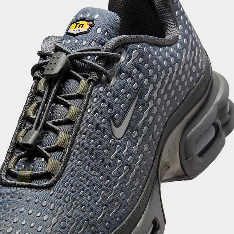 NIKE AIR MAX PLUS VII 6