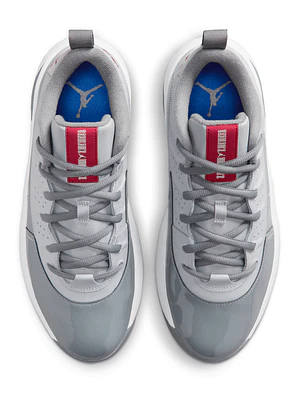 JORDAN MAX AURA 7