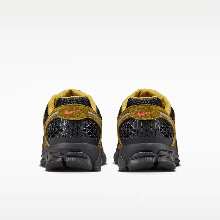 NIKE ZOOM VOMERO 5 PRM 2