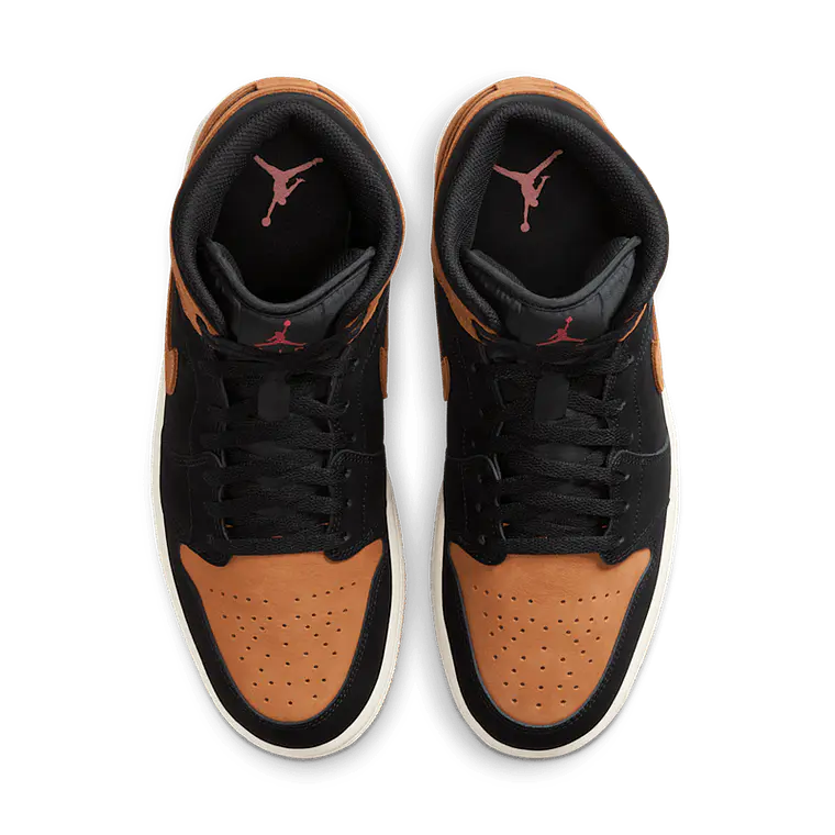 AIR JORDAN 1 MID SE 4