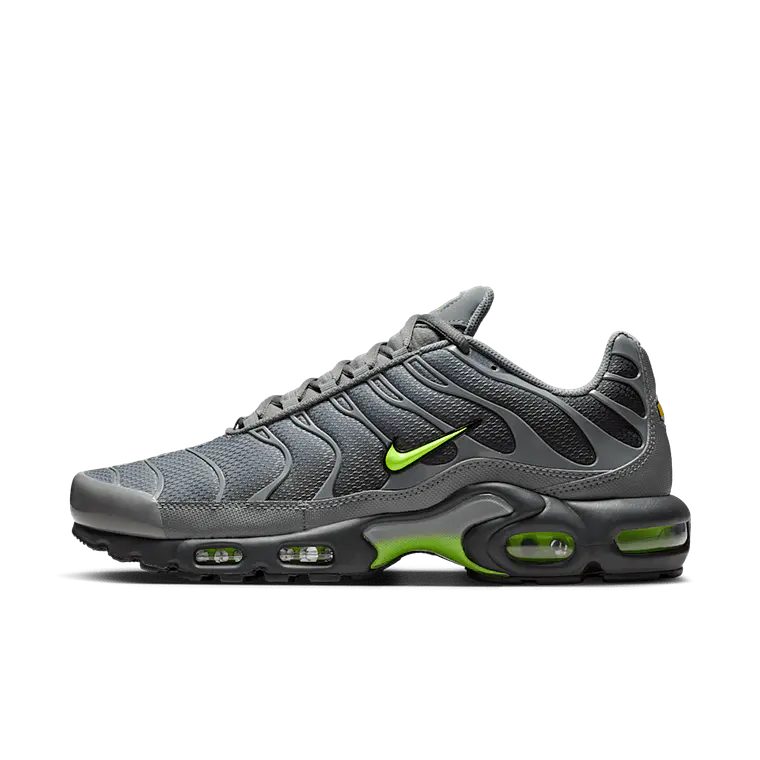 NIKE AIR MAX PLUS 2