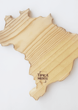 Tábua de aperitivos Mapa do Brasil em madeira