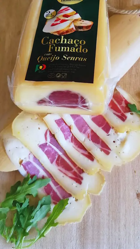 Queijo com cachaço artesanal