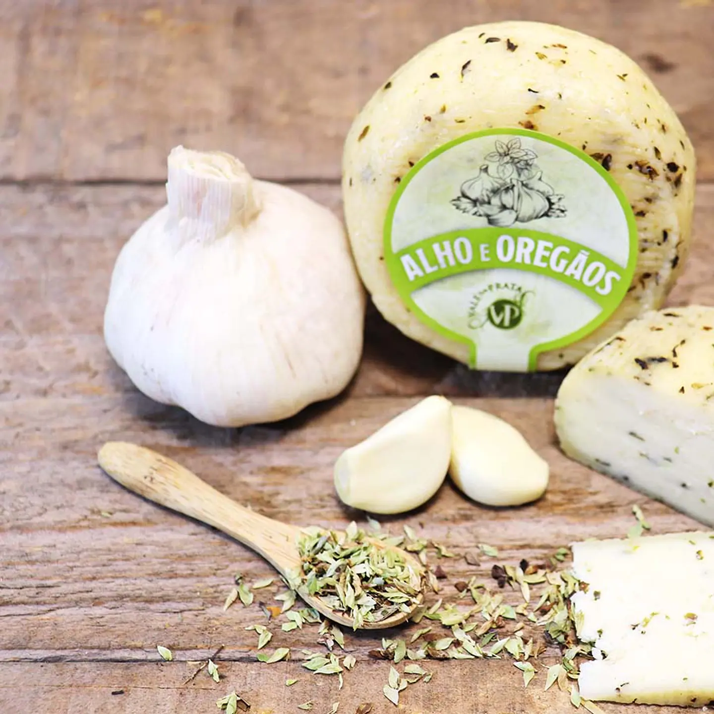 Fromage à l'ail et à l'origan 1