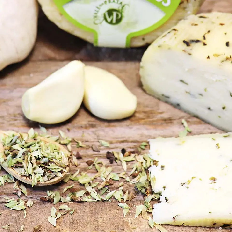 Fromage à l'ail et à l'origan 2