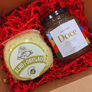 Cabaz compota e queijos em caixa cabaz com alça