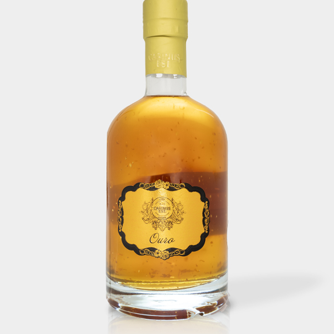 Special Christmas liqueur hamper with edible gold and chocolate cups 2