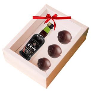 Caixa com Vinho do Porto e trufas de chocolate