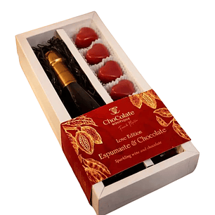 Brinde ao amor com a doçura perfeita  8 Corações Praliné + Espumante Doce