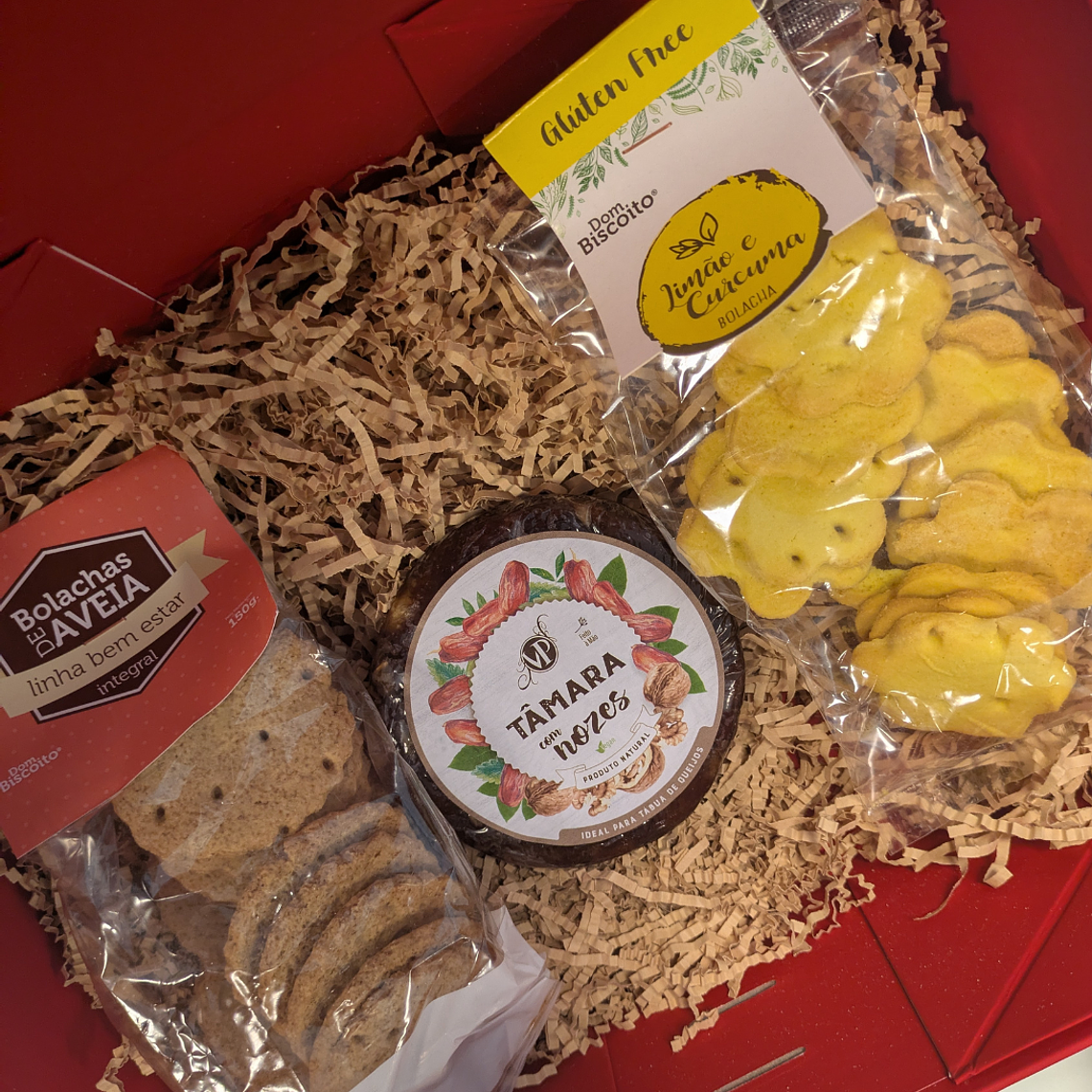 Caixa Cabaz com Bolachas Artesanais & Queijo de Frutos à Escolha 1