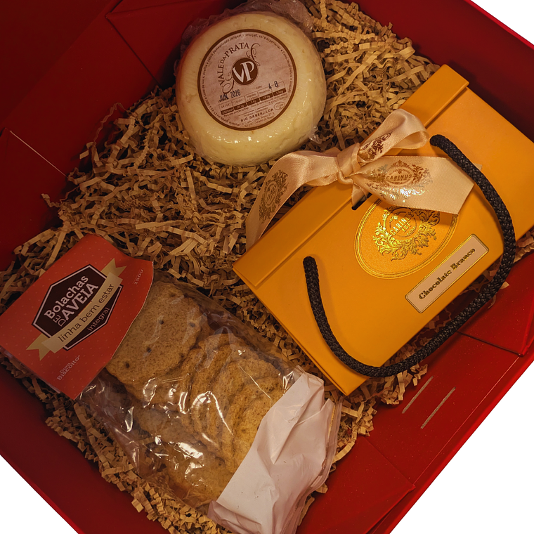 Cabaz Gourmet com Queijo, Licor e Bolachas Artesanais 1