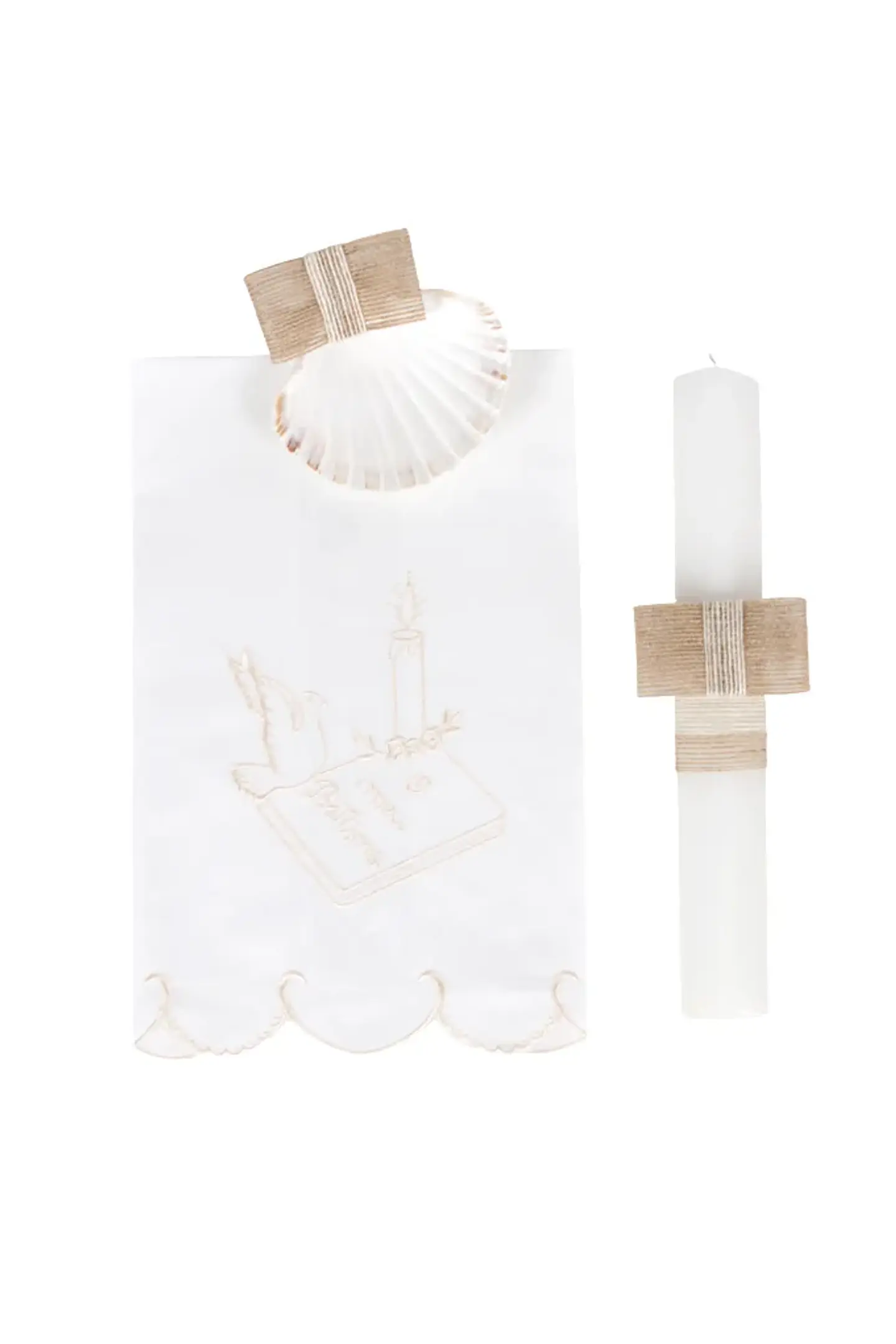 Conjunto de Batismo – Toalha Bordada, Concha e Vela 4