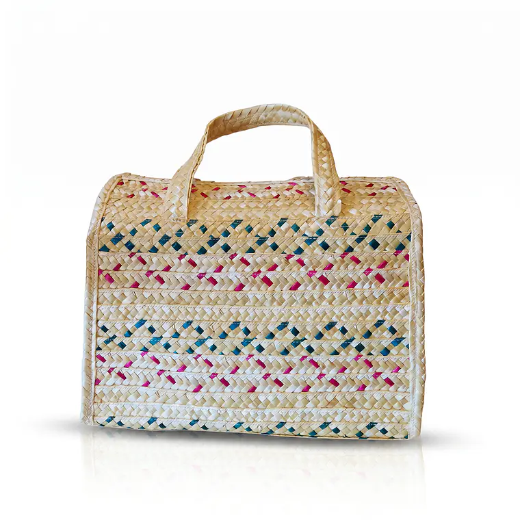 Bolso de paja de centeno hecho a mano con hilos de colores 2